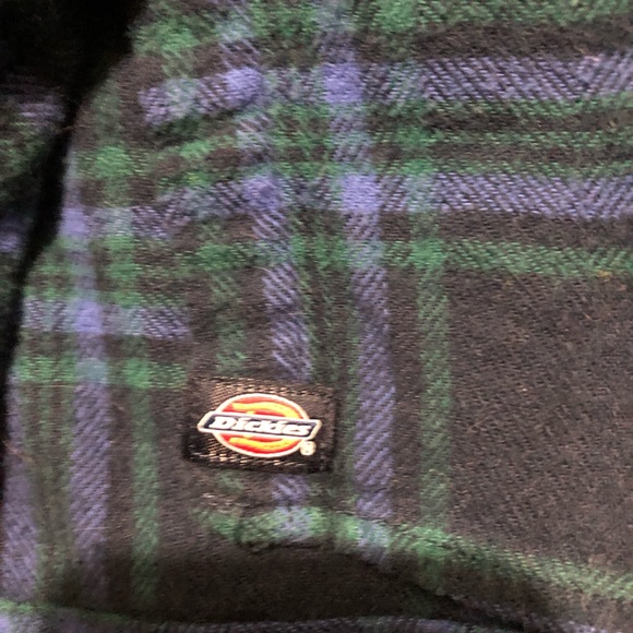 Size S Dickie’s long sleeve plaid flannel button up shirt! - Picture 5 of 7